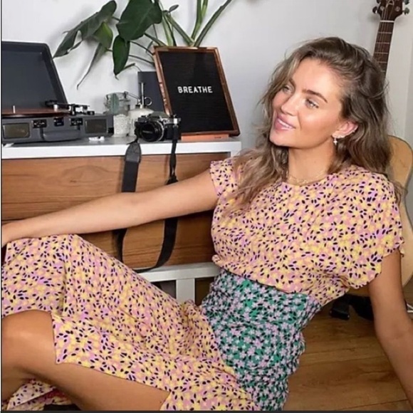 TOPSHOP Floral Print Dress with Handkerchief Hem NWT Size 10 - Picture 5 of 16